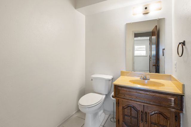 110 S Capri Drive, Duncanville, TX 75116