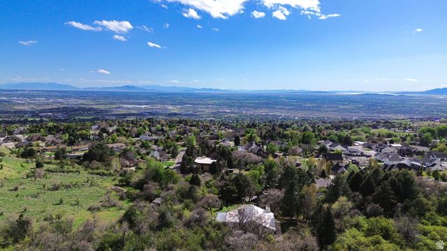 4423 N MAJESTIC CIR, Pleasant View, UT 84414