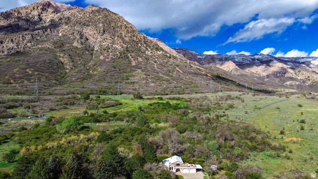 4423 N MAJESTIC CIR, Pleasant View, UT 84414