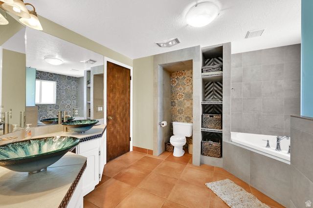 4423 N MAJESTIC CIR, Pleasant View, UT 84414