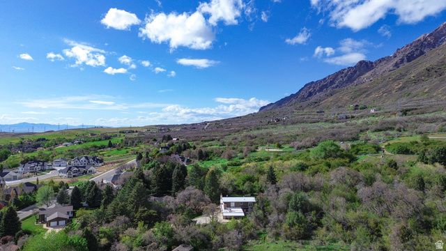 4423 N MAJESTIC CIR, Pleasant View, UT 84414