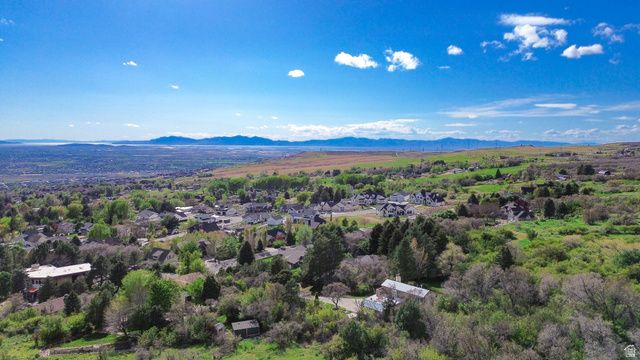 4423 N MAJESTIC CIR, Pleasant View, UT 84414