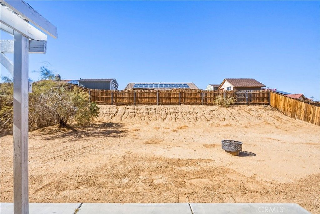 Image 42 of property listing at 71654 Sun Valley, 29 Palms, CA 92277