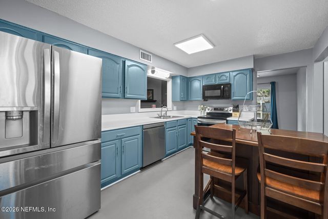 1719 DEBBIE Lane, Orange Park, FL 32073