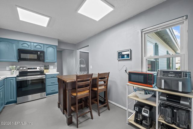 1719 DEBBIE Lane, Orange Park, FL 32073