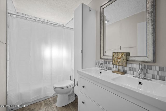 1719 DEBBIE Lane, Orange Park, FL 32073