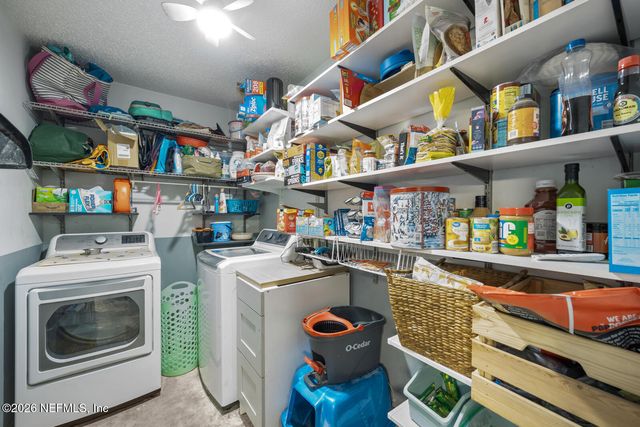 1719 DEBBIE Lane, Orange Park, FL 32073