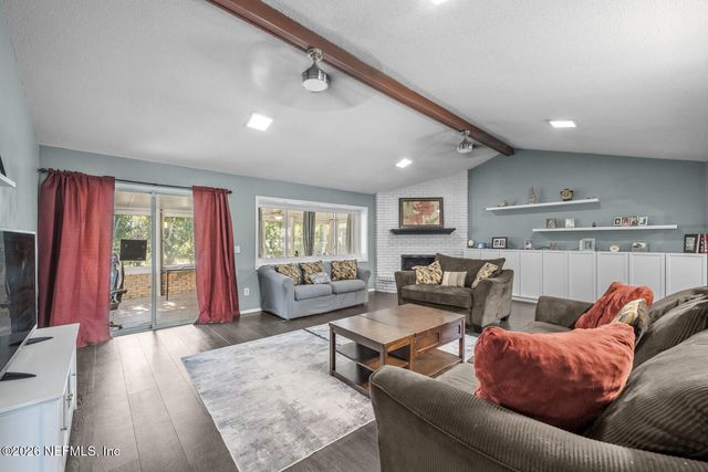 1719 DEBBIE Lane, Orange Park, FL 32073