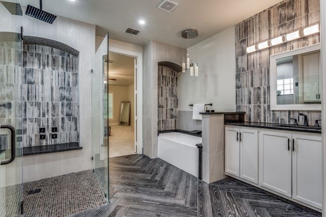 6909 Medallion Drive, Plano, TX 75024