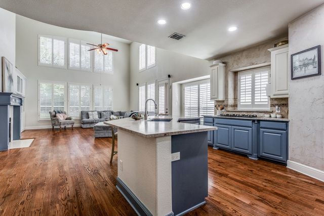 6909 Medallion Drive, Plano, TX 75024