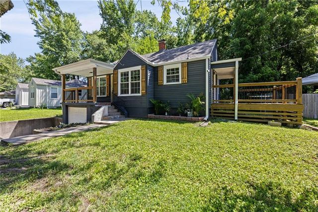 3311 N 57th Street, Kansas City, KS 66104