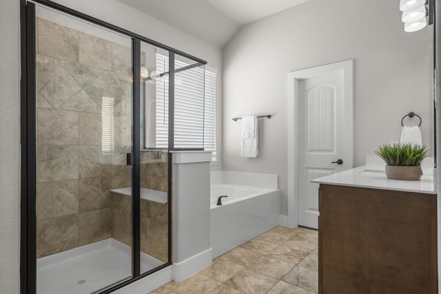 1005 Pebblegate Drive, Weatherford, TX 76085