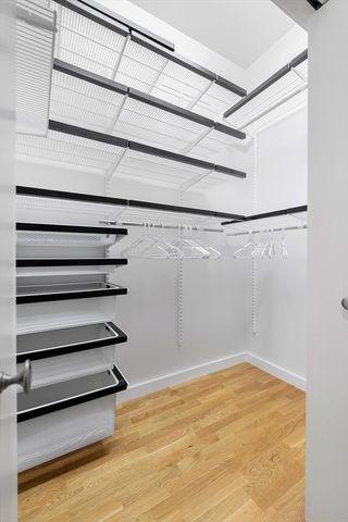 101 Broad St 2C, Boston, MA 02110