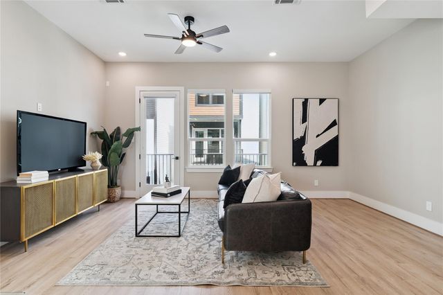 4013 Griggs Road D, Houston, TX 77021