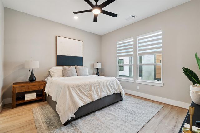 4013 Griggs Road D, Houston, TX 77021