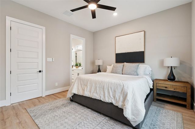 4013 Griggs Road D, Houston, TX 77021