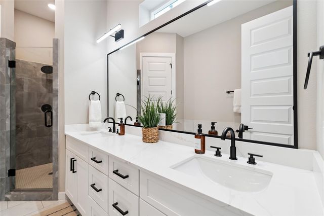 4013 Griggs Road D, Houston, TX 77021