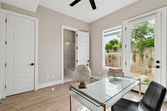 4013 Griggs Road D, Houston, TX 77021