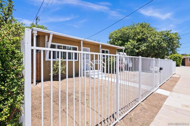 4418 Tremont St, San Diego, CA 92102