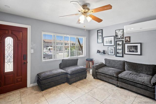 4418 Tremont St, San Diego, CA 92102