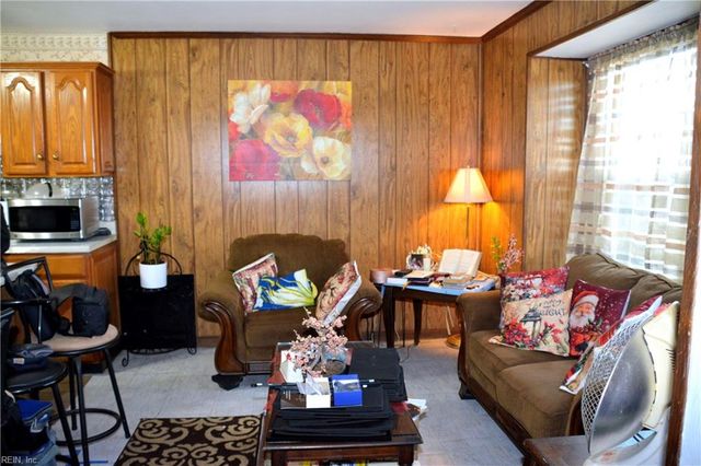 3327 Boynton CT, Virginia Beach, VA 23452