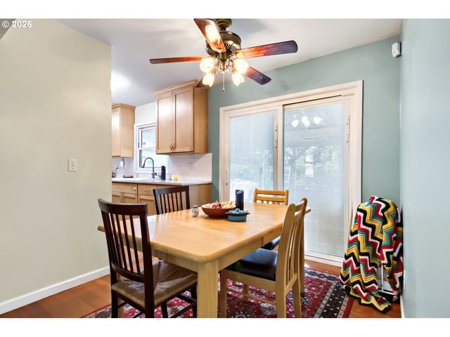 18126 Se LINCOLN St, Portland, OR 97233