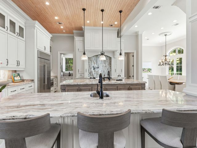 936 Bambi Drive, Destin, FL 32541