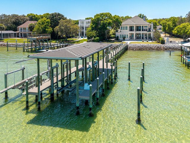 936 Bambi Drive, Destin, FL 32541