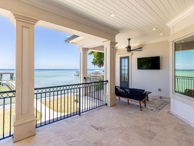 936 Bambi Drive, Destin, FL 32541