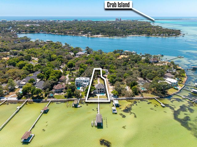 936 Bambi Drive, Destin, FL 32541