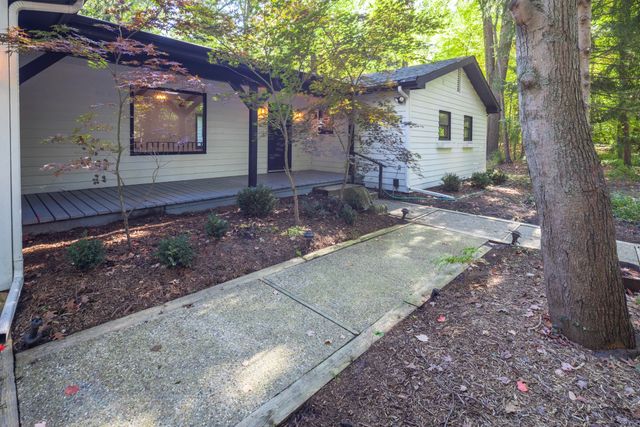 221 Pokagon Drive, Michiana Shores, IN 46360