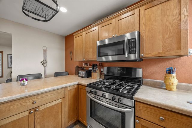 1017 Langenberg Avenue, Iowa City, IA 52240