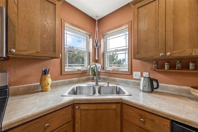 1017 Langenberg Avenue, Iowa City, IA 52240