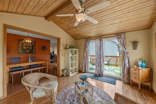 1017 Langenberg Avenue, Iowa City, IA 52240