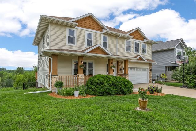 1017 Langenberg Avenue, Iowa City, IA 52240