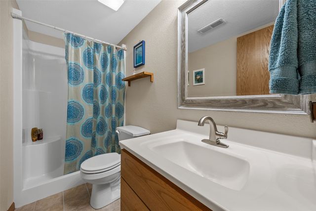 1017 Langenberg Avenue, Iowa City, IA 52240