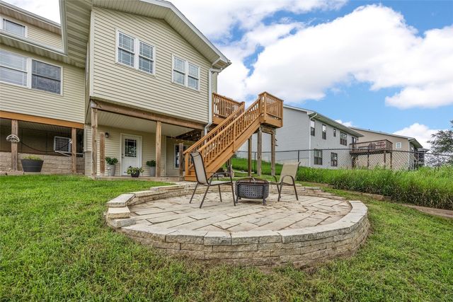 1017 Langenberg Avenue, Iowa City, IA 52240
