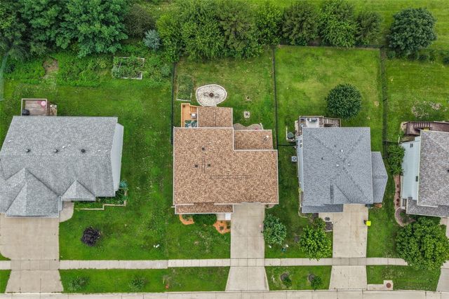 1017 Langenberg Avenue, Iowa City, IA 52240
