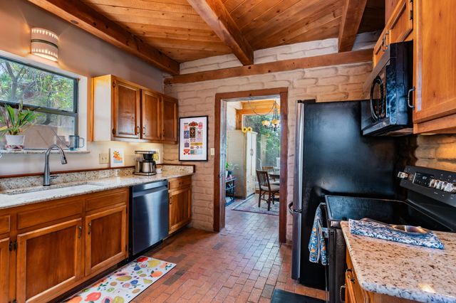 3217 20th Avenue SE, Rio Rancho, NM 87124