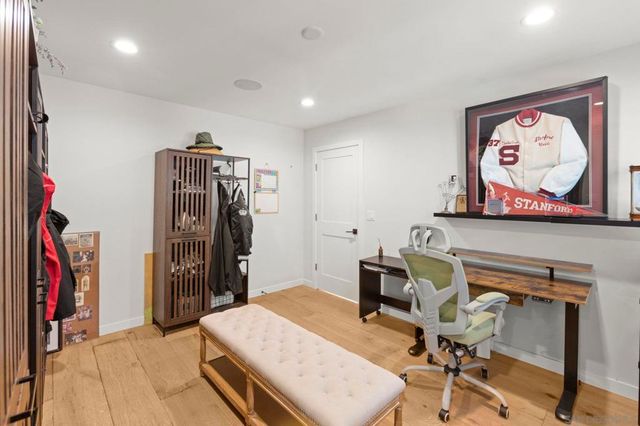 418 Parkwood Ln, Encinitas, CA 92024