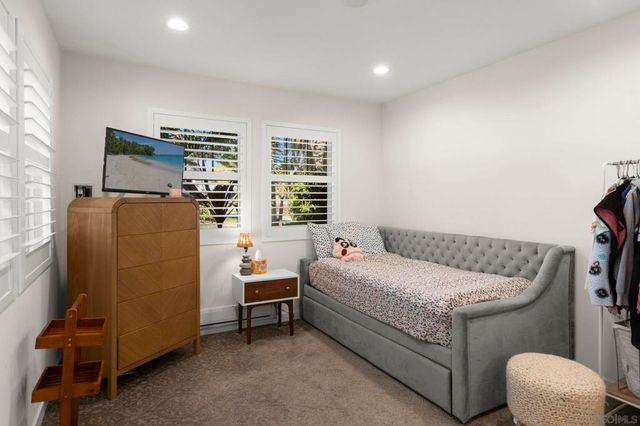 418 Parkwood Ln, Encinitas, CA 92024