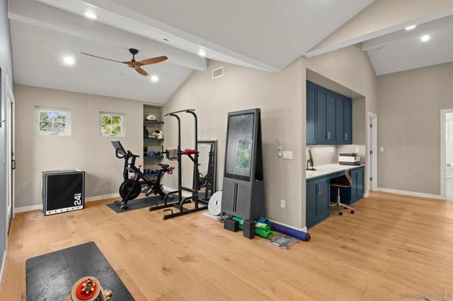 418 Parkwood Ln, Encinitas, CA 92024