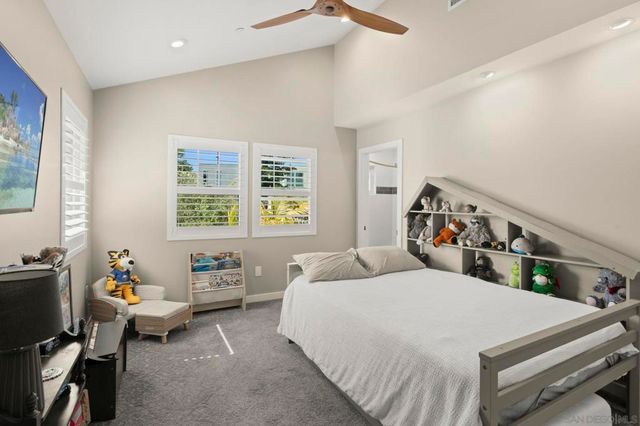 418 Parkwood Ln, Encinitas, CA 92024