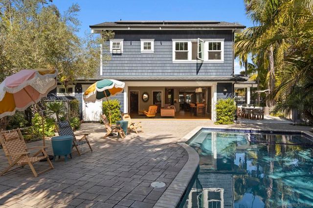 418 Parkwood Ln, Encinitas, CA 92024