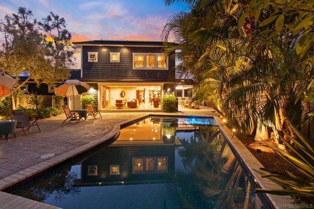 418 Parkwood Ln, Encinitas, CA 92024