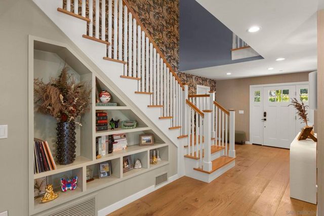 418 Parkwood Ln, Encinitas, CA 92024