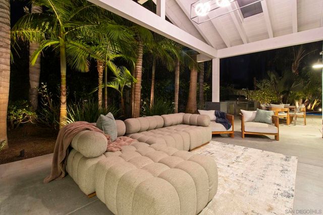 418 Parkwood Ln, Encinitas, CA 92024