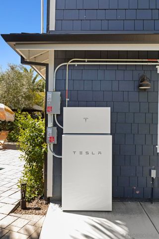 418 Parkwood Ln, Encinitas, CA 92024