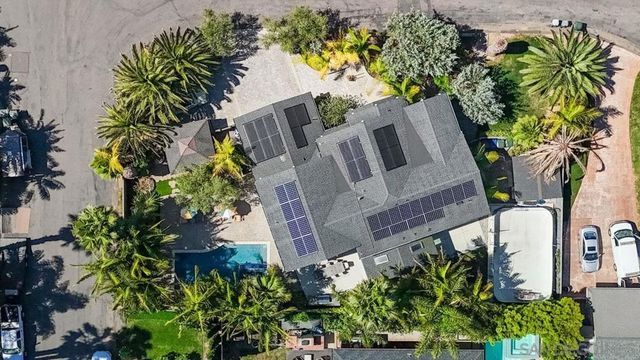 418 Parkwood Ln, Encinitas, CA 92024