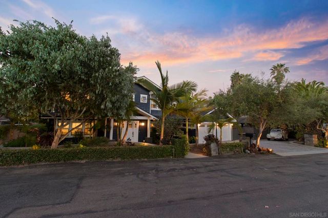 418 Parkwood Ln, Encinitas, CA 92024